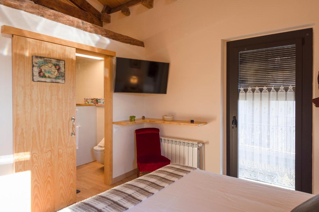 Cal Marti De Gironella Villa ภายนอก รูปภาพ